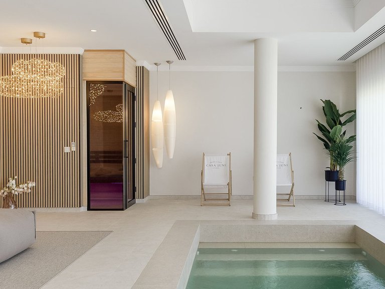 Villa for Sale in Benahavis Malaga 45