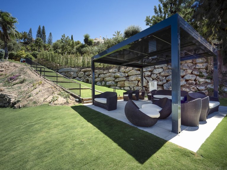 Villa for Sale in Benahavis Malaga 56