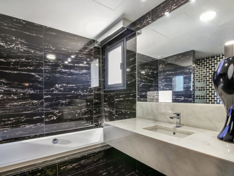 Villa for Sale in Marbella Golden Mile Malaga 22