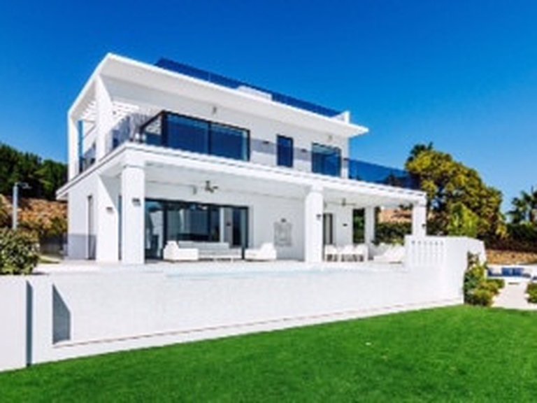 Villa for Sale in Marbella Golden Mile Malaga 48