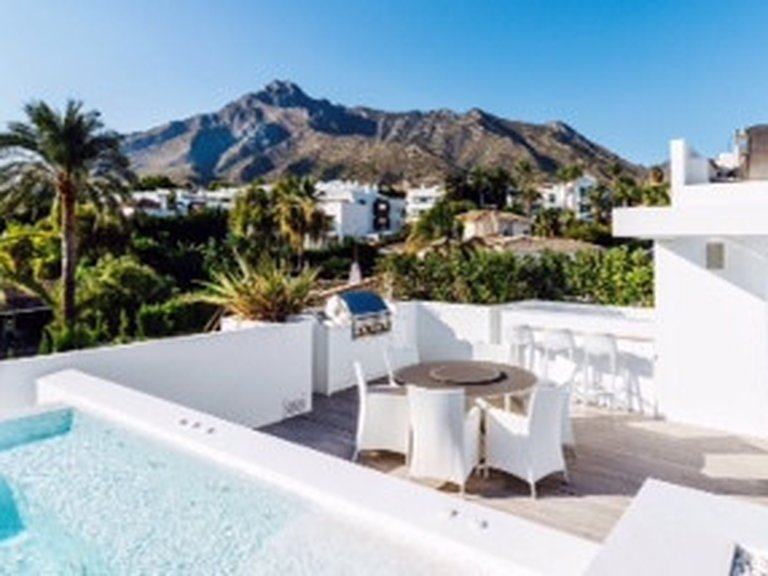 Villa for Sale in Marbella Golden Mile Malaga 3