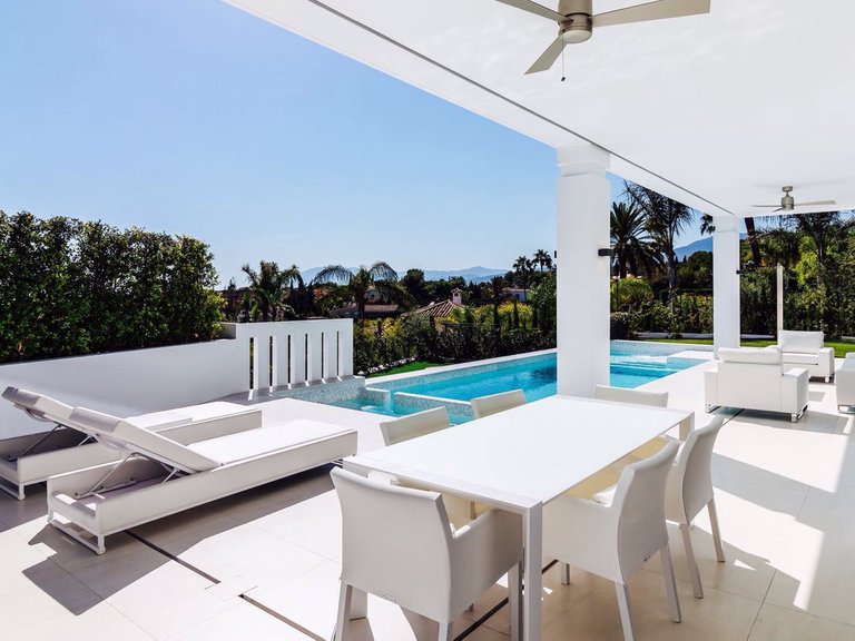 Villa for Sale in Marbella Golden Mile Malaga 20