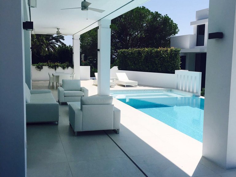Villa for Sale in Marbella Golden Mile Malaga 28