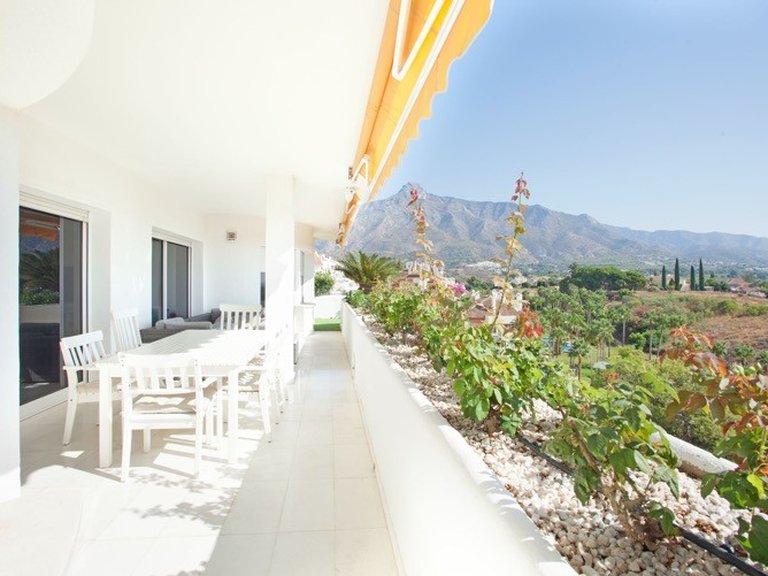 Penthouse for Sale in Marbella Golden Mile Malaga 13