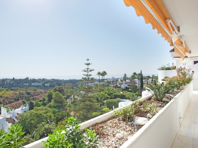 Penthouse for Sale in Marbella Golden Mile Malaga 14