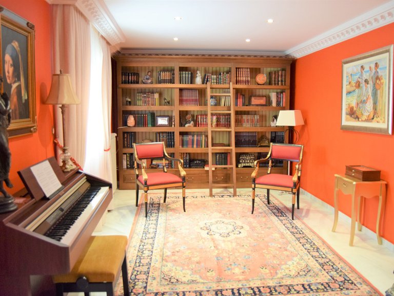 Villa for Sale in Estepona Malaga 10