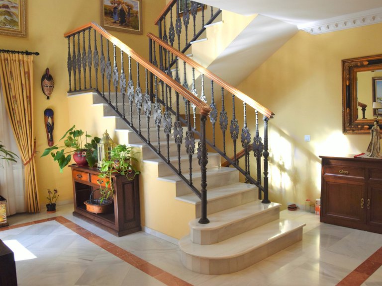 Villa for Sale in Estepona Malaga 27