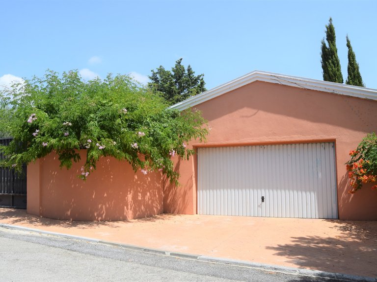 Villa for Sale in Estepona Malaga 38