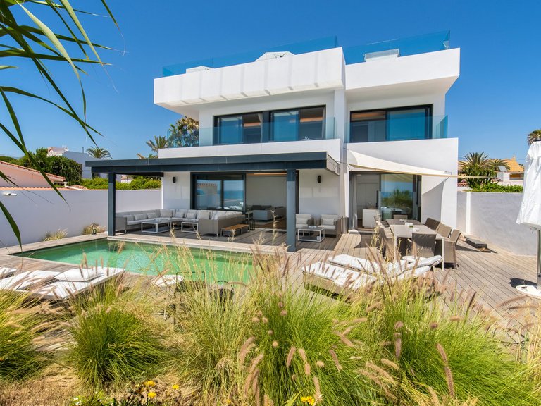 Villa for Sale in Marbella Este Malaga 33