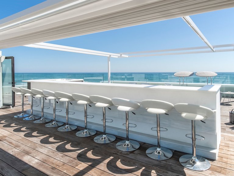 Villa for Sale in Marbella Este Malaga 18