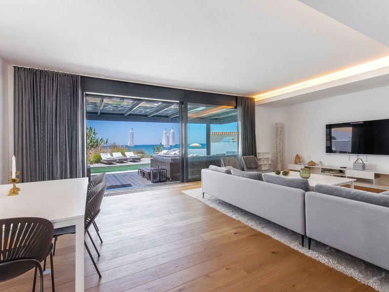 Villa for Sale in Marbella Este Malaga 15