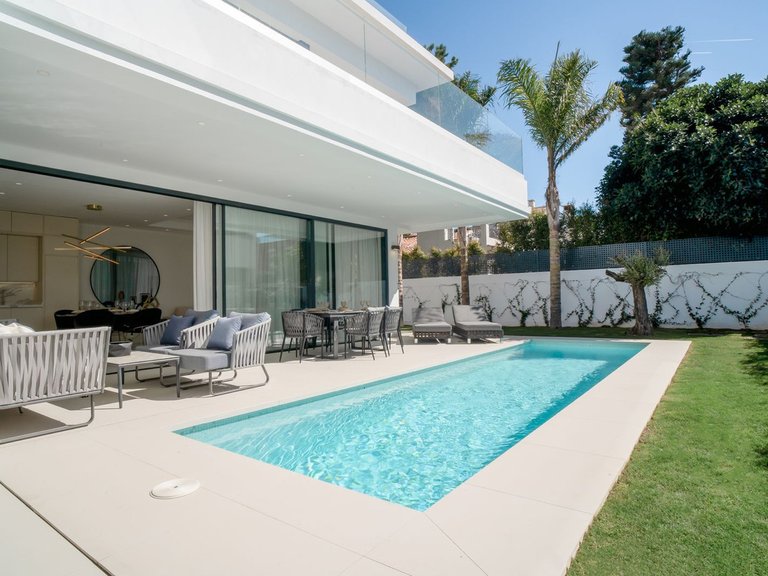Villa for Sale in Marbella Golden Mile Malaga 13