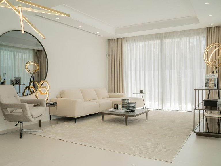 Villa for Sale in Marbella Golden Mile Malaga 2