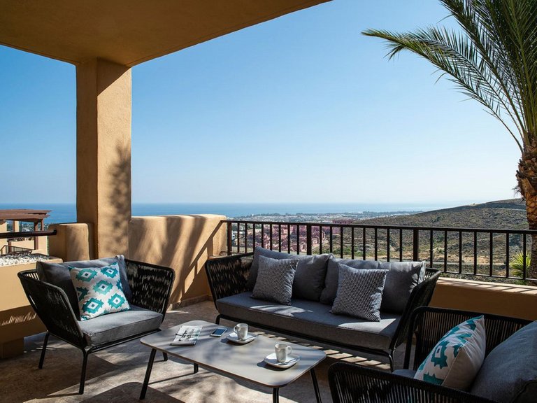 Penthouse for Sale in Benahavis Malaga 1