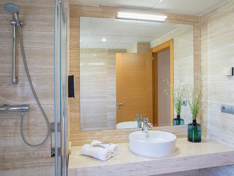 Penthouse for Sale in Benahavis Malaga 9