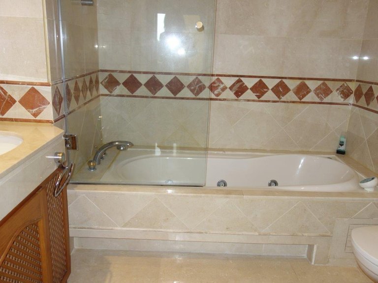 Apartment for Sale in Estepona Malaga 6