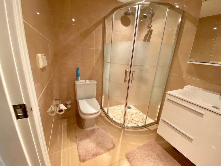Apartment for Sale in Benahavis Malaga 5