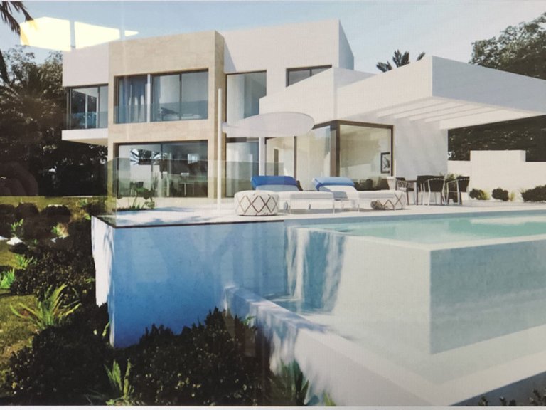 Villa for Sale in Estepona Malaga 2