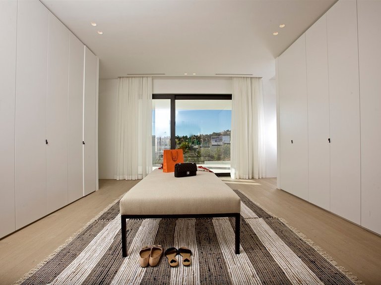 Villa for Sale in Benahavis Malaga 9