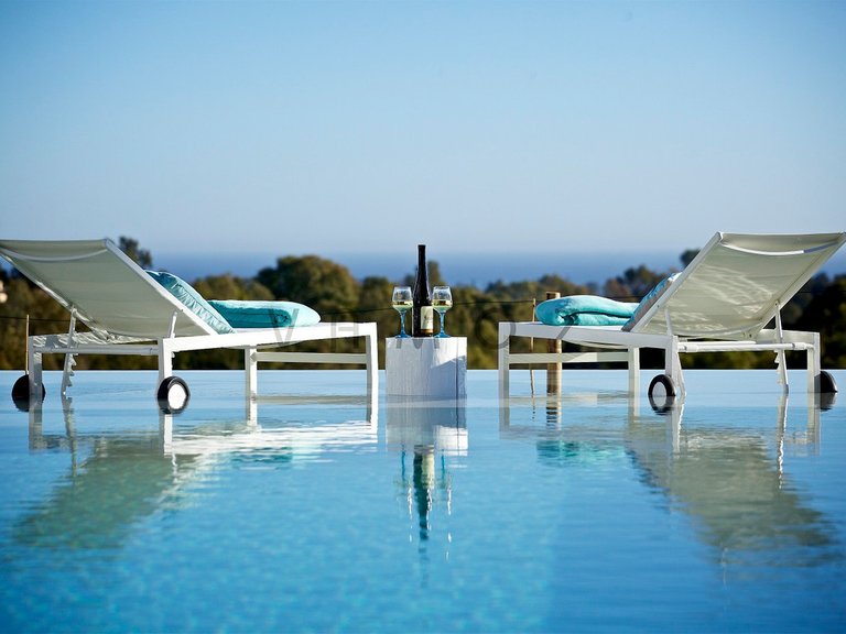 Villa for Sale in Benahavis Malaga 2