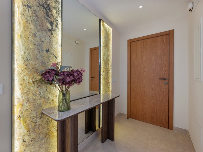 Apartment for Sale  in Marbella, Malaga 37
