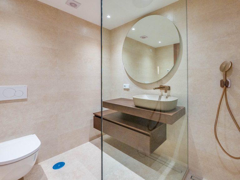 Apartment for Sale  in Marbella, Malaga 34
