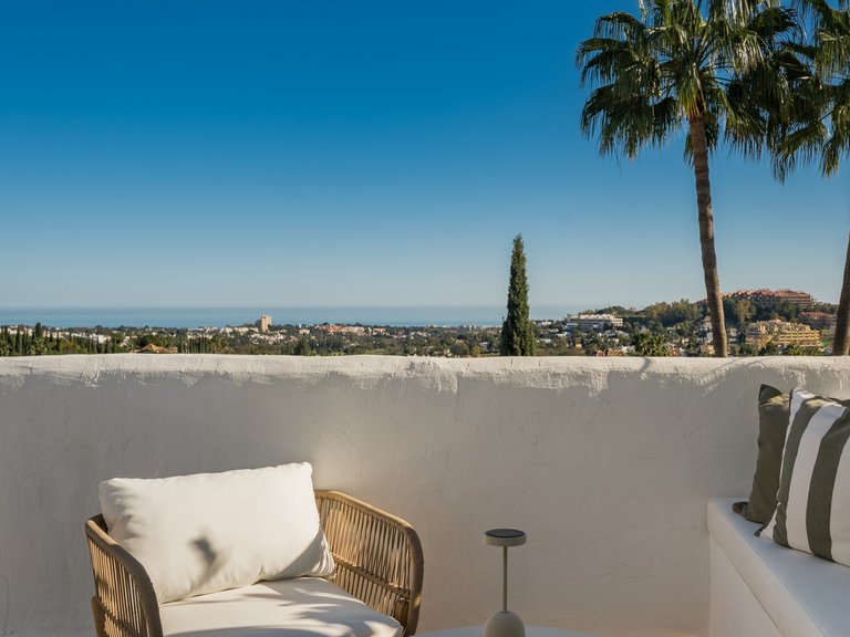 Apartment for Sale  in Marbella, Malaga 24