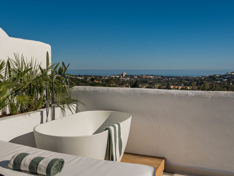 Apartment for Sale  in Marbella, Malaga 23