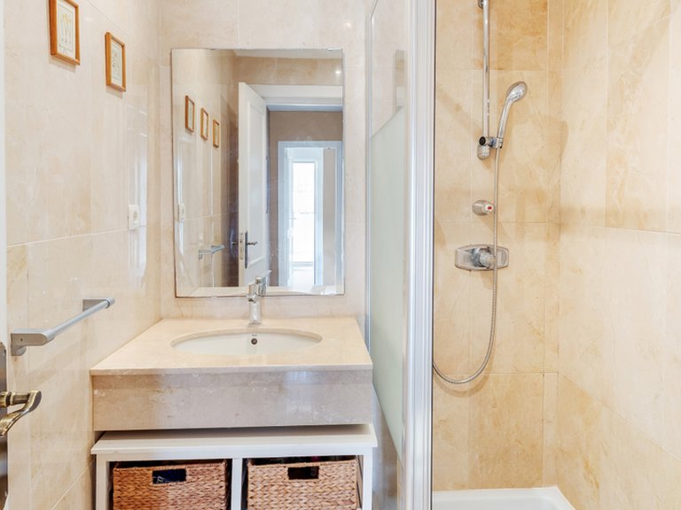 Apartment for Sale  in Marbella, Malaga 34