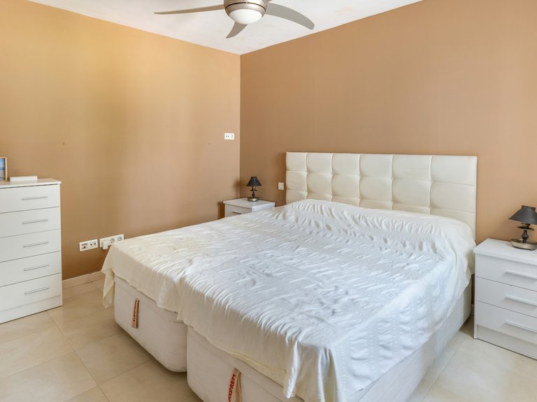 Apartment for Sale  in Marbella, Malaga 17