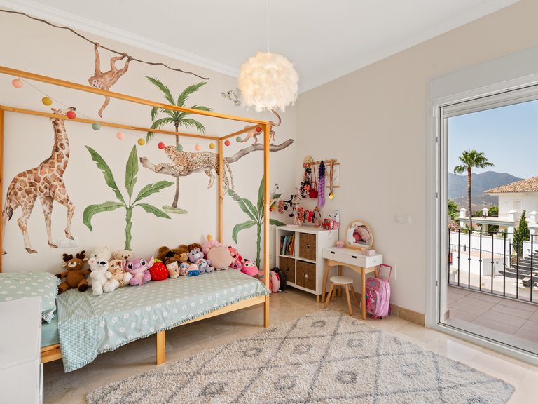 Apartment for Sale  in Marbella, Malaga 21