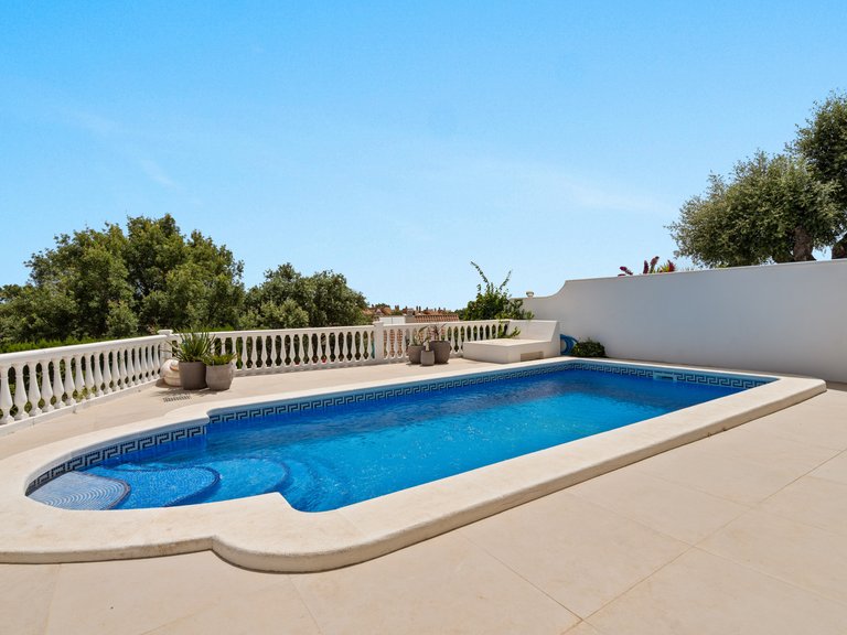 Apartment for Sale  in Marbella, Malaga 12