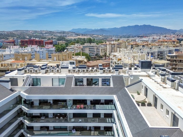 Apartment for Sale  in Fuengirola, Malaga 40