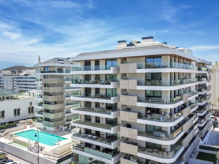 Apartment for Sale  in Fuengirola, Malaga 1