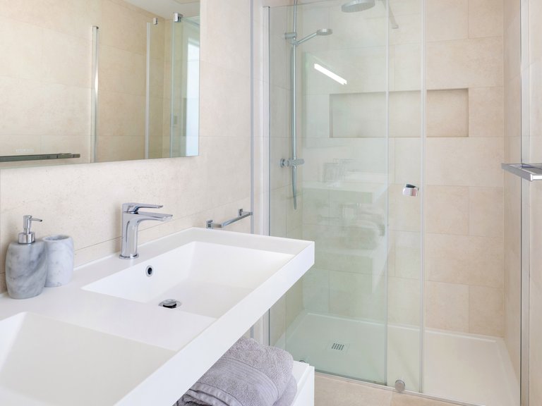 Apartment for Sale  in Fuengirola, Malaga 35
