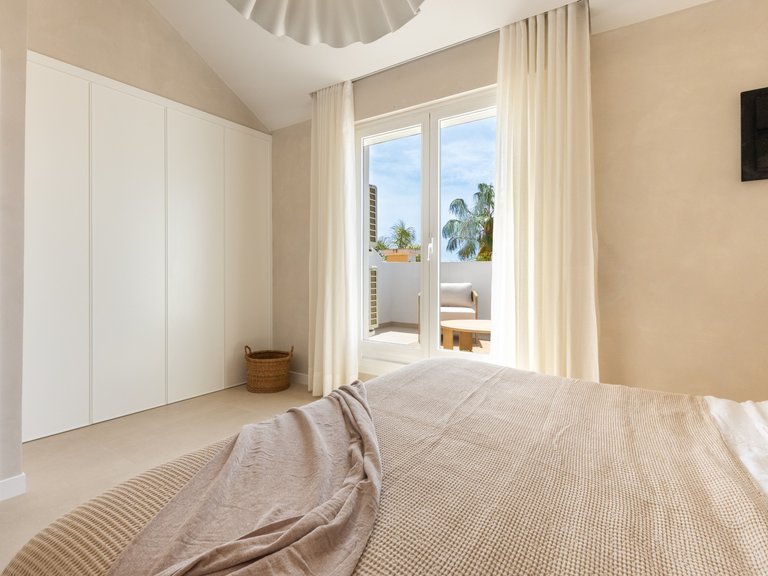 Apartment for Sale  in Marbella, Malaga 14
