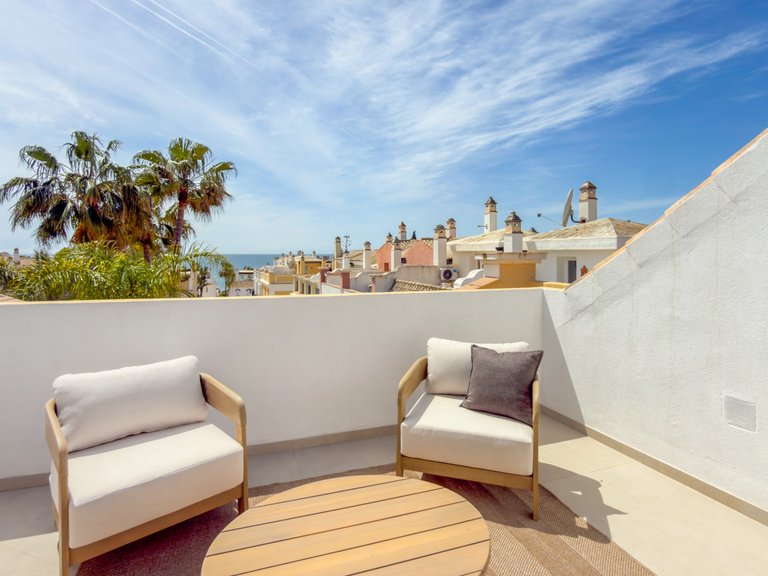 Apartment for Sale  in Marbella, Malaga 26