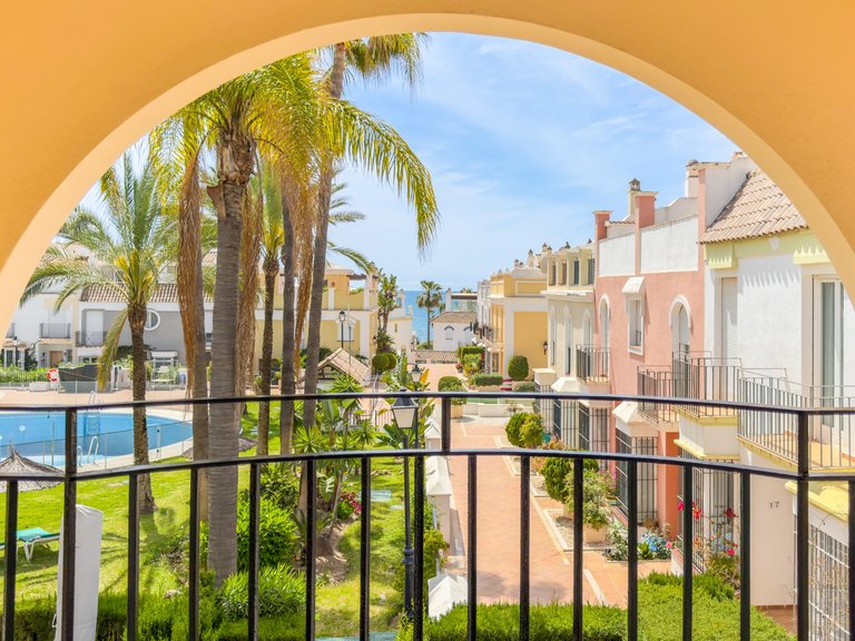 Apartment for Sale  in Marbella, Malaga 31