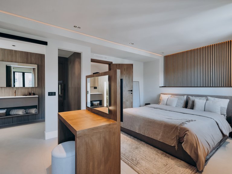 Apartment for Sale  in Marbella, Malaga 44