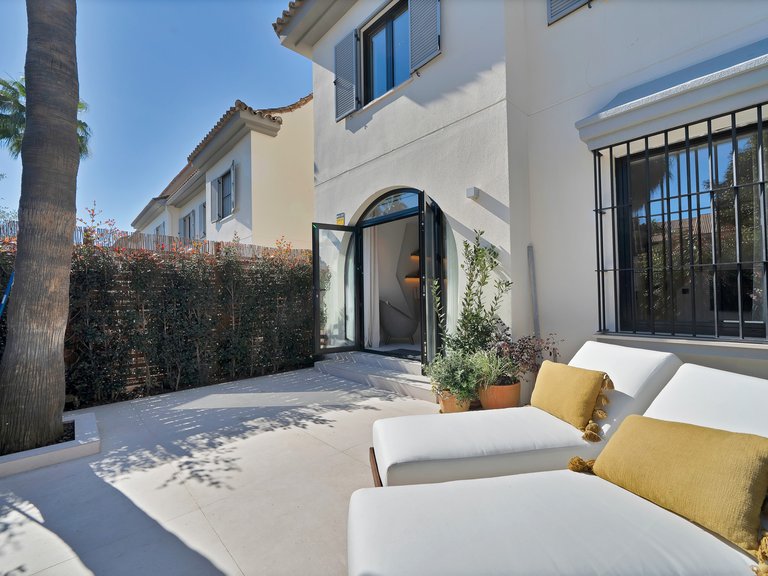 Apartment for Sale  in Marbella, Malaga 1