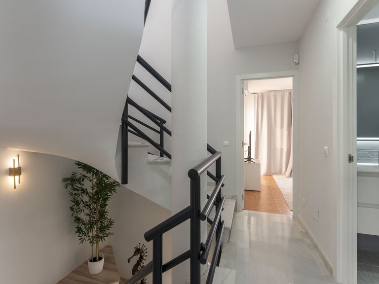 Apartment for Sale  in Marbella, Malaga 18