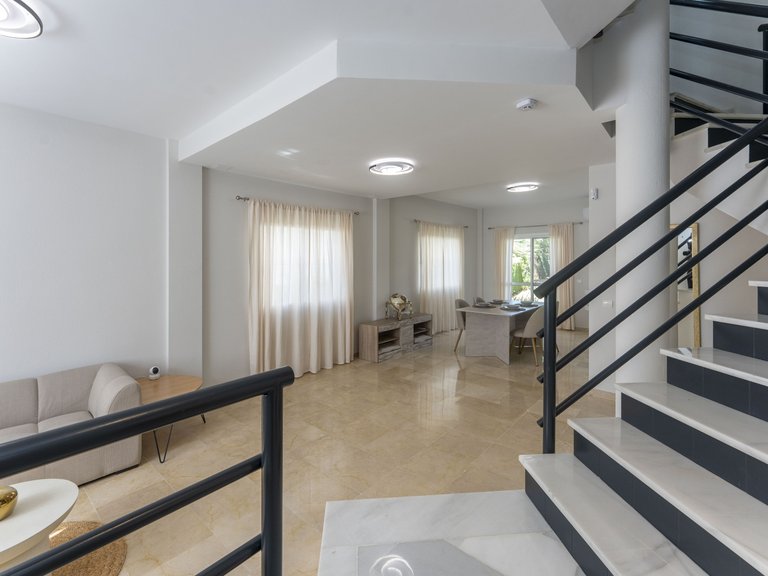 Apartment for Sale  in Marbella, Malaga 15