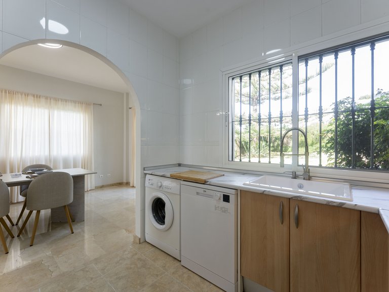 Apartment for Sale  in Marbella, Malaga 7