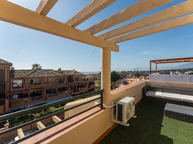 Apartment for Sale  in Marbella, Malaga 45