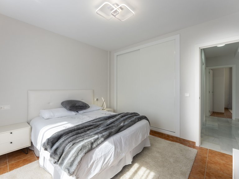 Apartment for Sale  in Marbella, Malaga 34