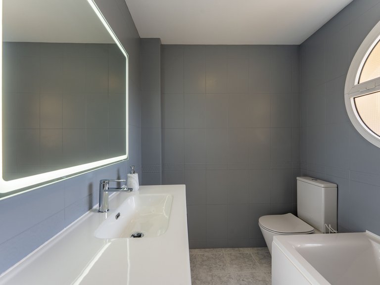 Apartment for Sale  in Marbella, Malaga 35