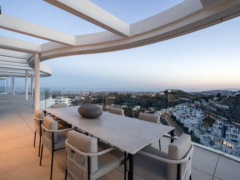 Apartment for Sale  in Marbella, Malaga 1