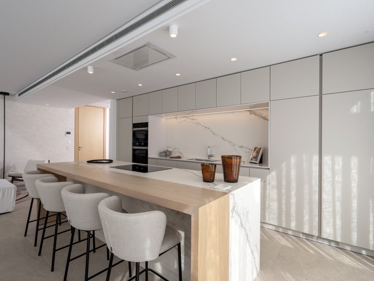 Apartment for Sale  in Marbella, Malaga 15