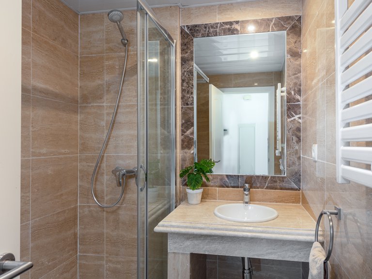 Apartment for Sale  in Estepona, Malaga 9