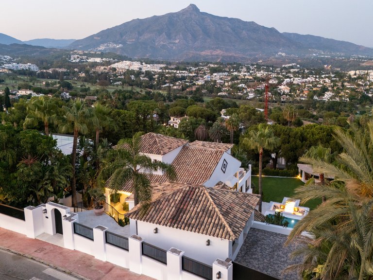Apartment for Sale  in Marbella, Malaga 59